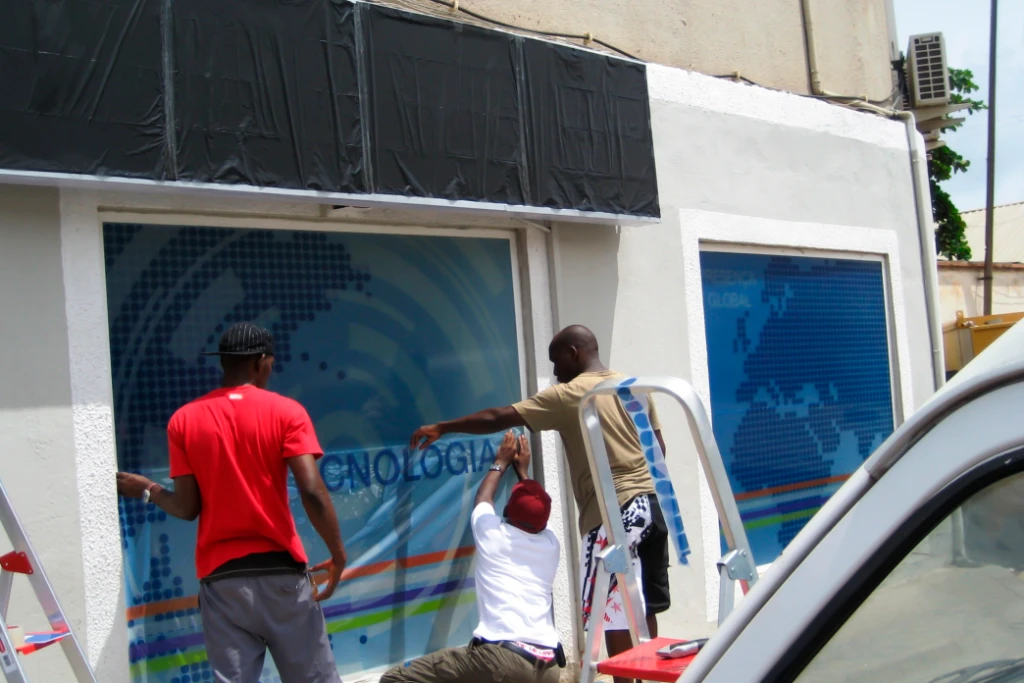 COTECNA, 2010 - Decoração Exterior