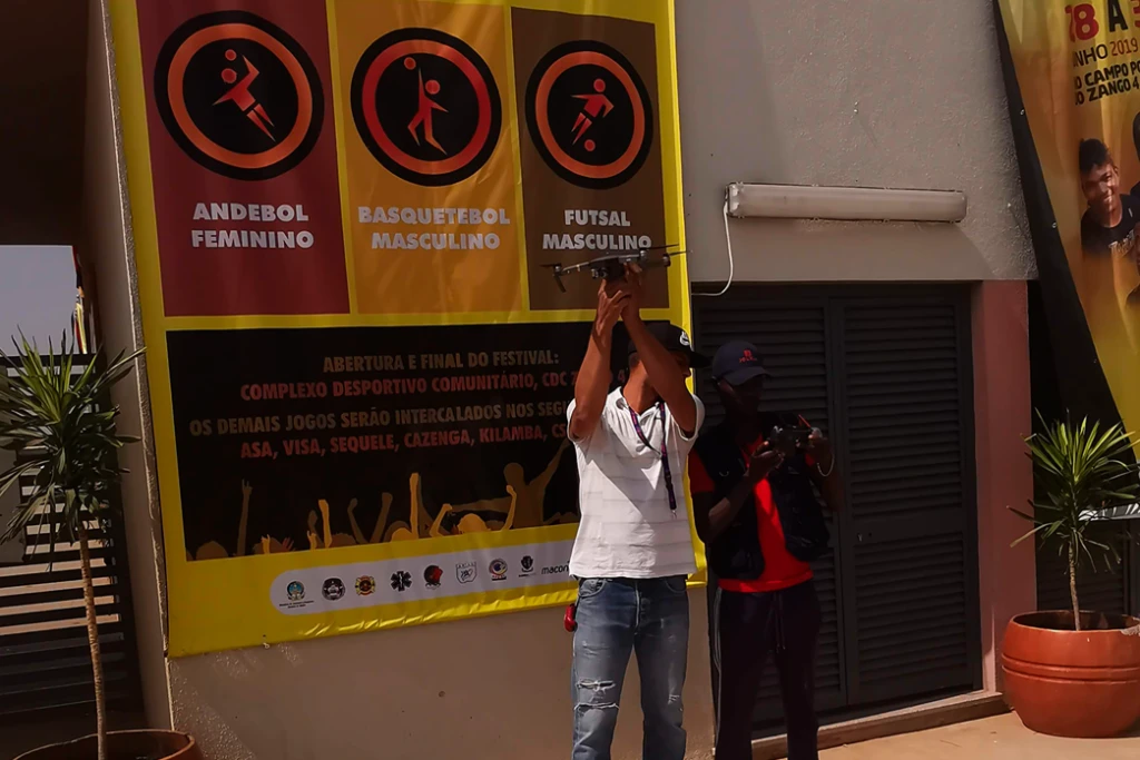 Fundação Sol, 2019 - Decoração Exterior